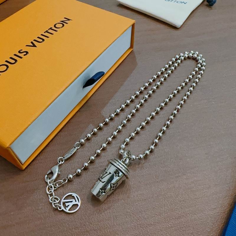 LV Necklace 11yxx140 (4)