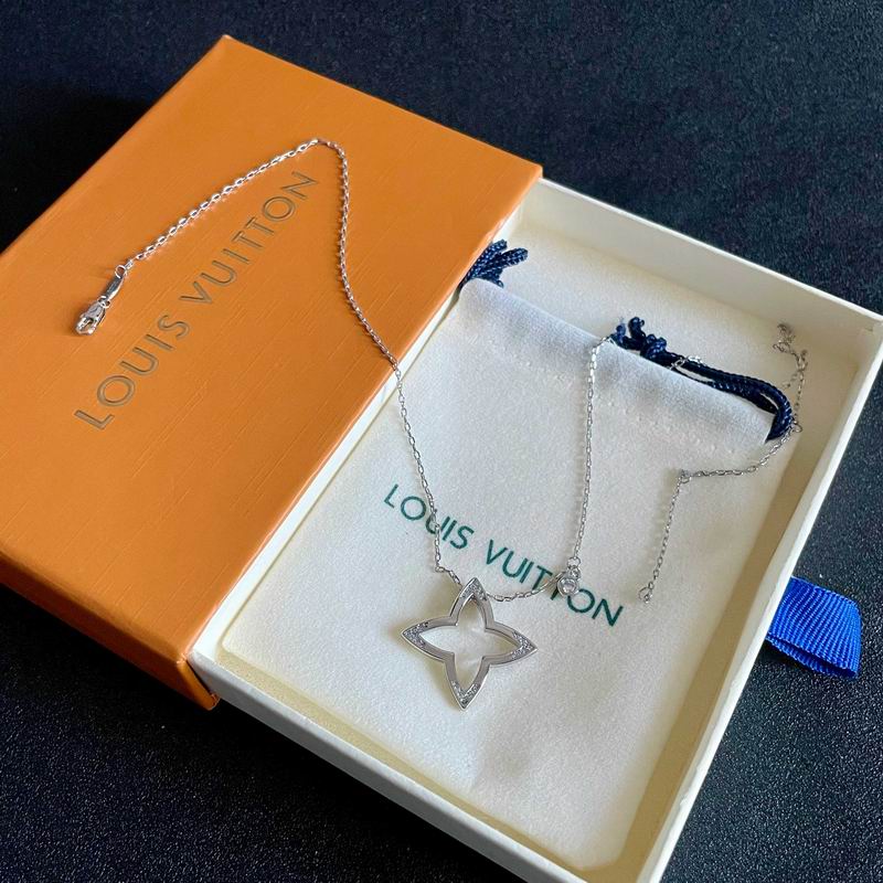 LV Necklace 11yxx141 (5)