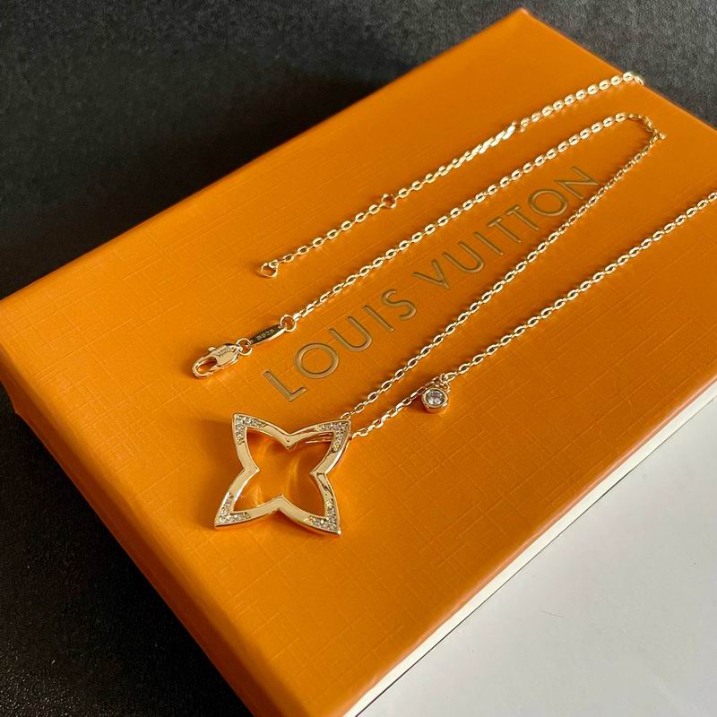 LV Necklace 11yxx141 (7)