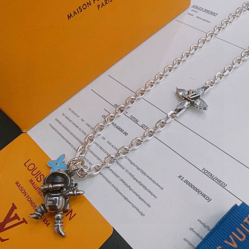 LV Necklace 11yxx143 (6)