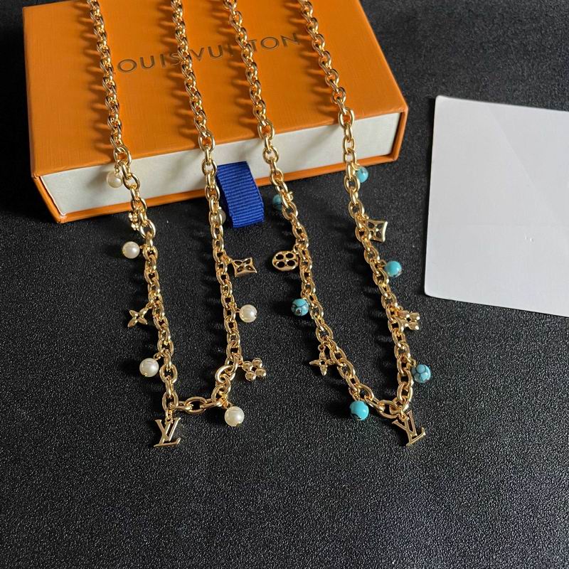 LV Necklace 11yxx149 (10)