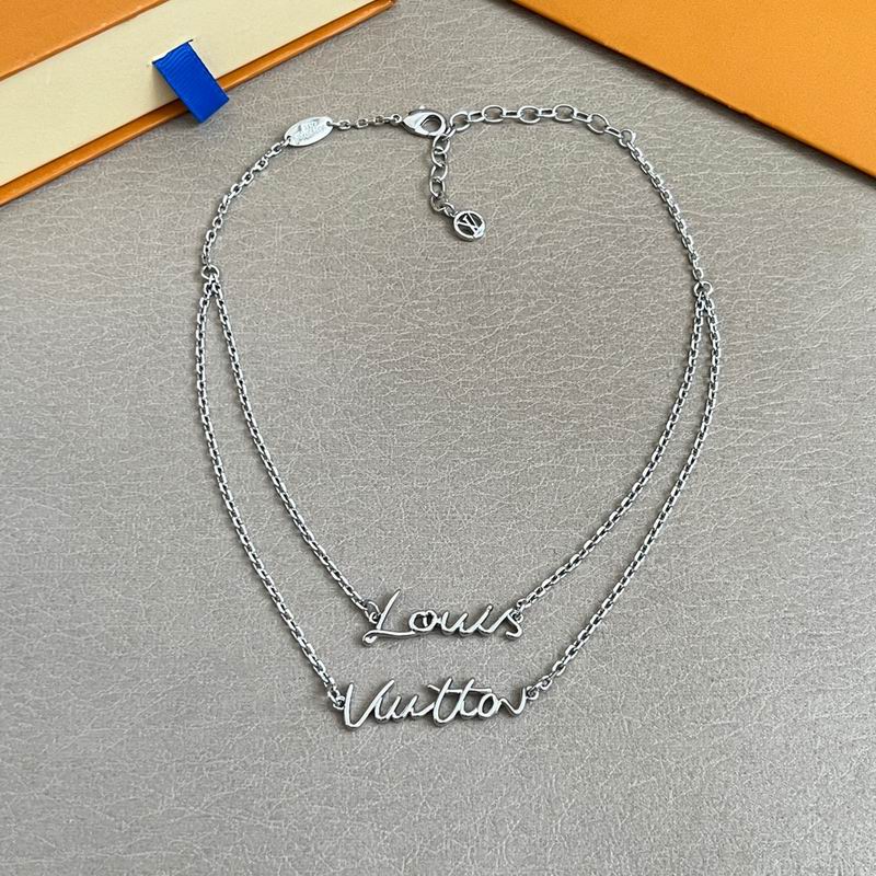 LV Necklace 11yxx15 (13)