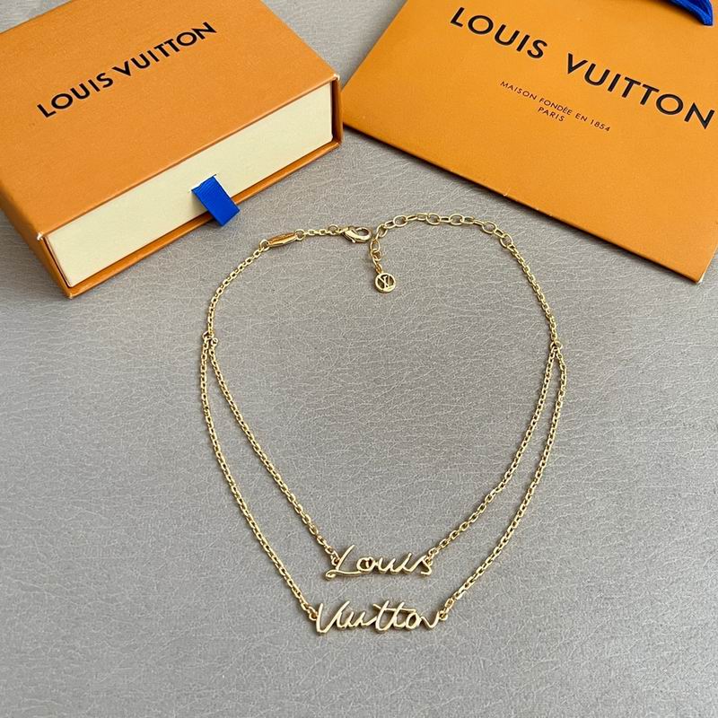 LV Necklace 11yxx15 (3)