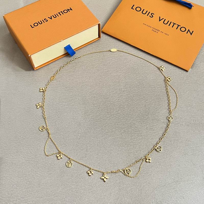 LV Necklace 11yxx23 (2)