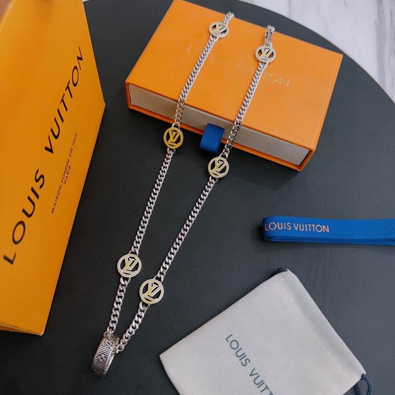 LV Necklace 11yxx26 (3)