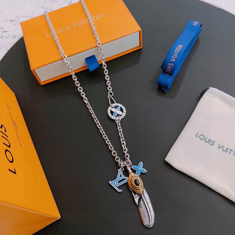 LV Necklace 11yxx30 (2)