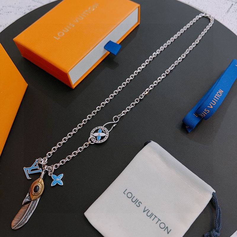 LV Necklace 11yxx30 (6)