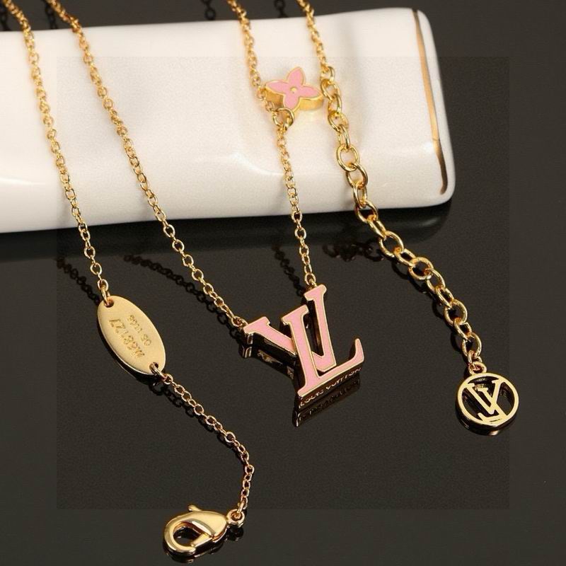 LV Necklace 11yxx37 (2)