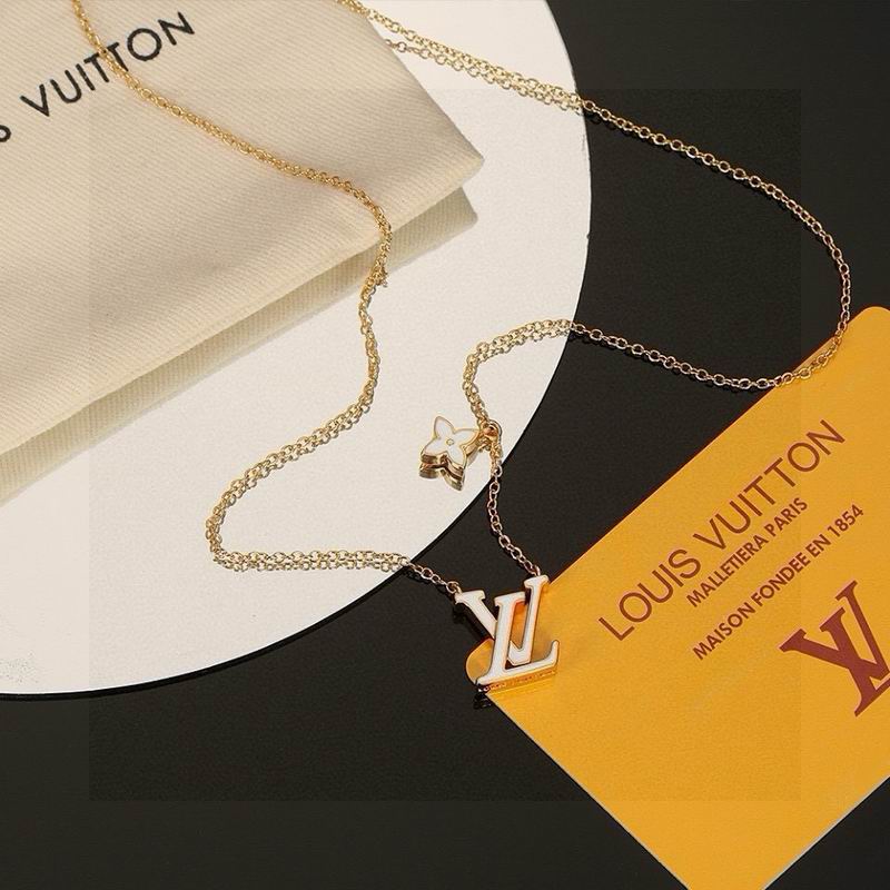 LV Necklace 11yxx37 (4)