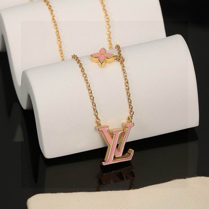 LV Necklace 11yxx37 (7)