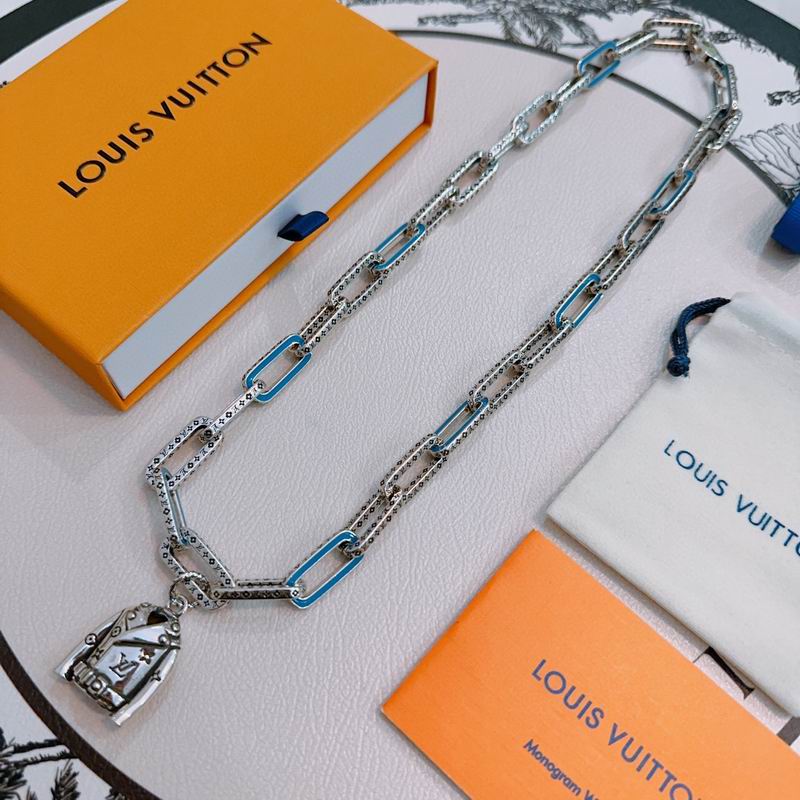 LV Necklace 11yxx38 (2)