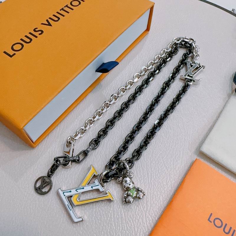 LV Necklace 11yxx41 (6)