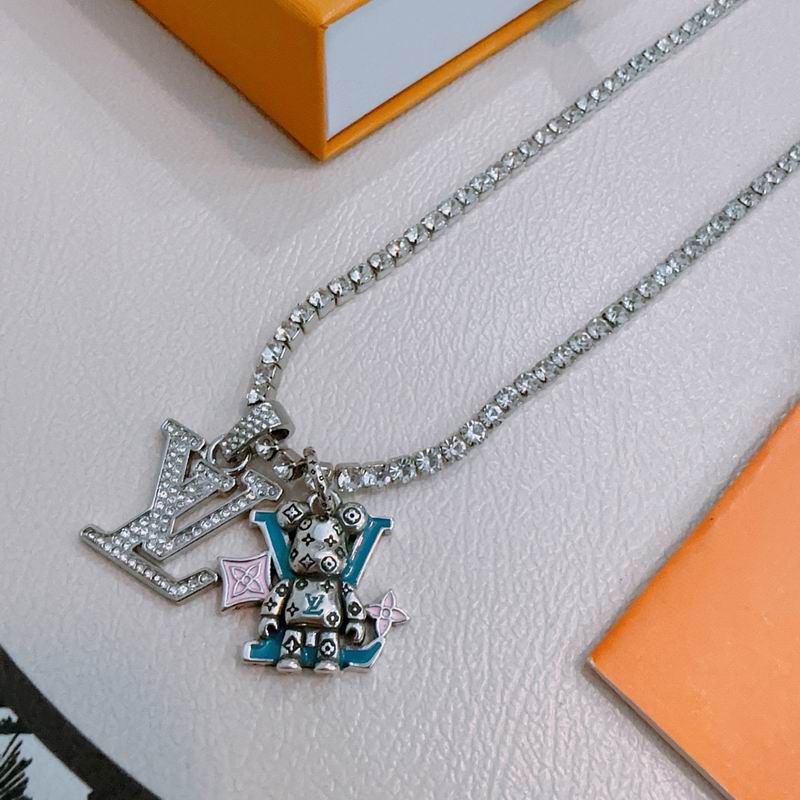 LV Necklace 11yxx42 (4)