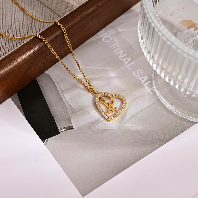 LV Necklace 11yxx44 (3)
