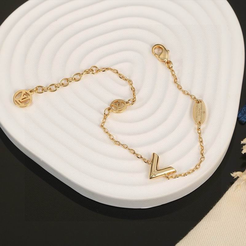 LV Necklace 11yxx45 (4)