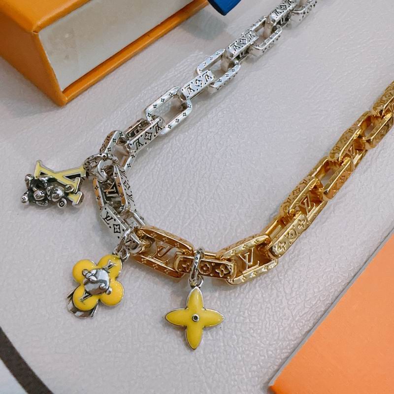 LV Necklace 11yxx55 (4)