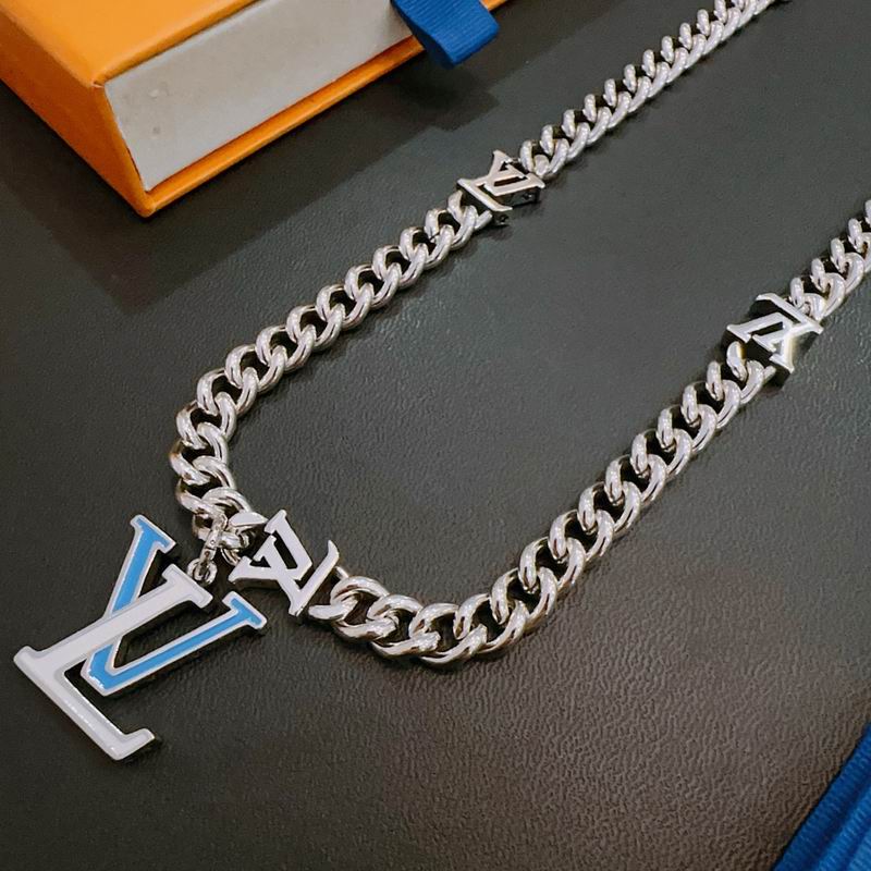 LV Necklace 11yxx56 (5)