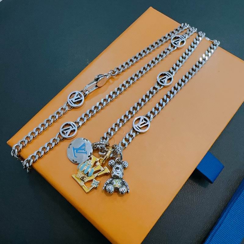 LV Necklace 11yxx59 (5)