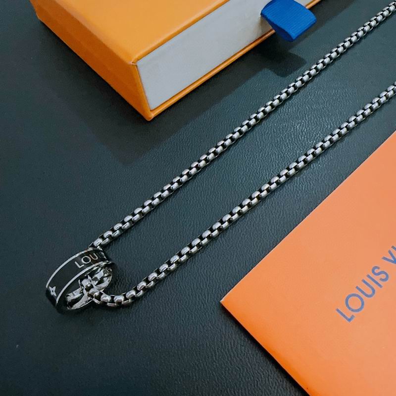 LV Necklace 11yxx63 (6)