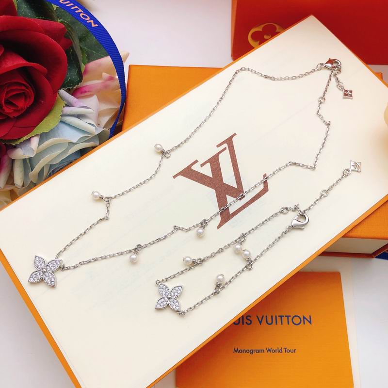 LV Necklace 11yxx66 (5)