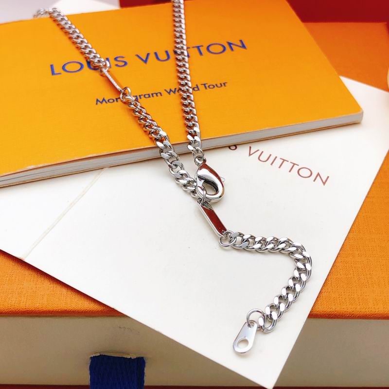 LV Necklace 11yxx67 (19)