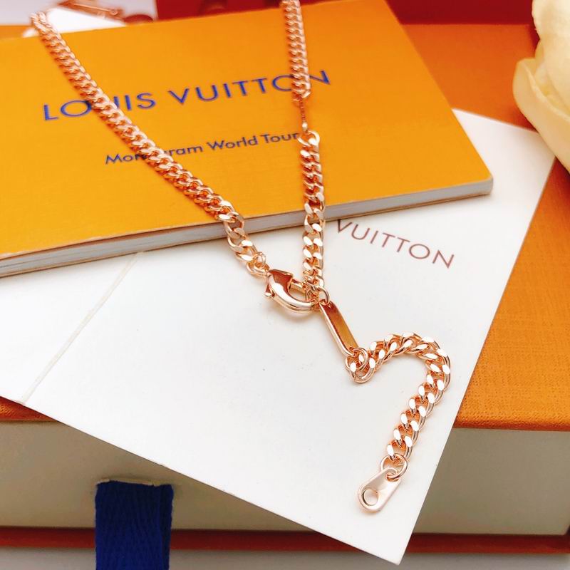 LV Necklace 11yxx67 (4)