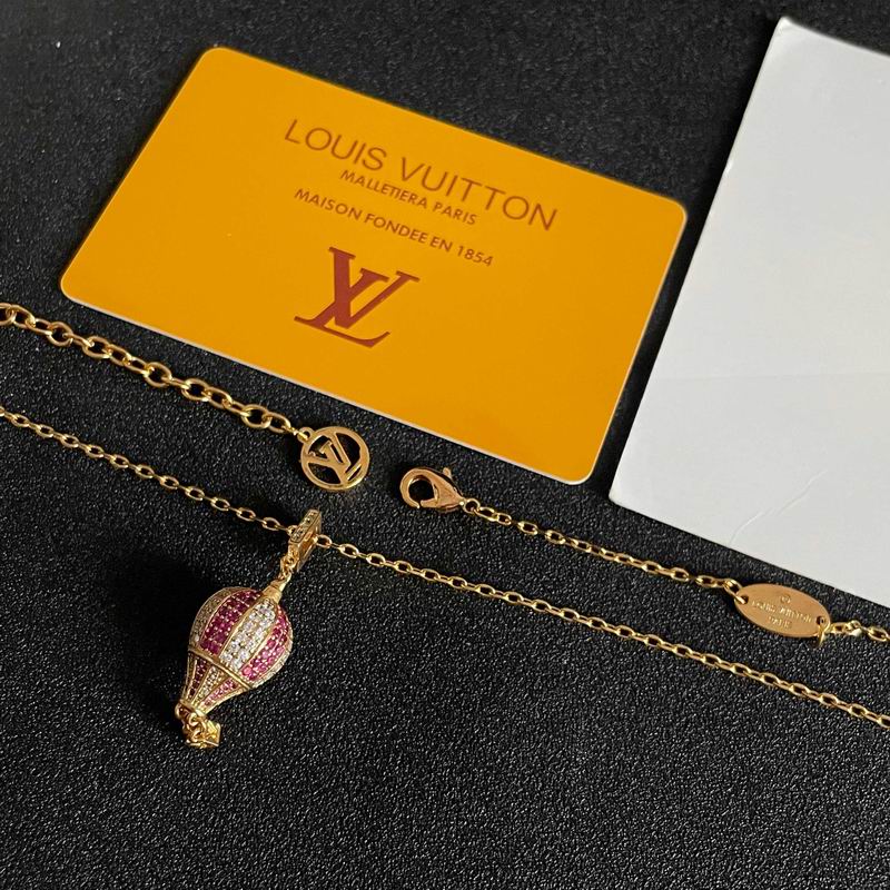 LV Necklace 11yxx69 (3)