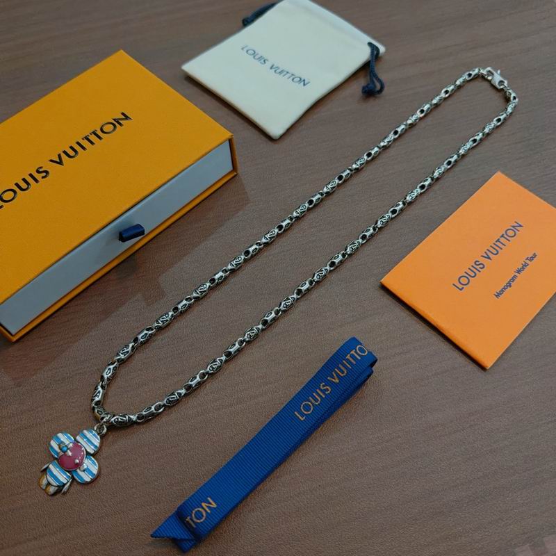 LV Necklace 11yxx70 (3)