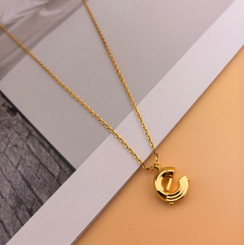 LV Necklace 11yxx74 (2)