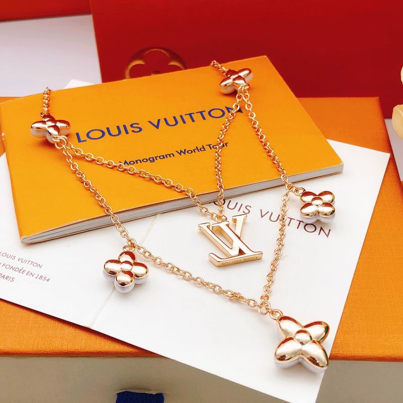 LV Necklace 11yxx76 (2)