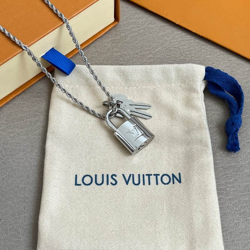 LV Necklace 11yxx77 (3)