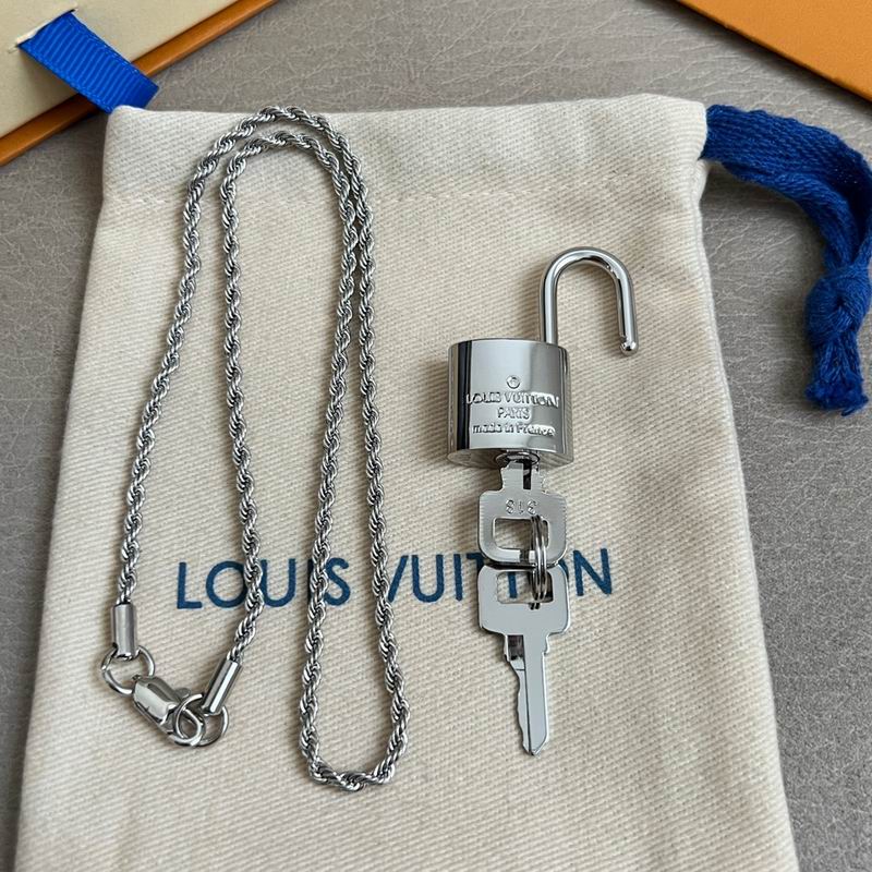 LV Necklace 11yxx77 (6)