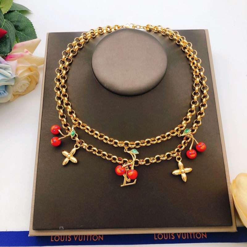 LV Necklace 11yxx80 (1)