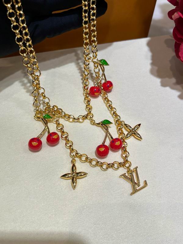 LV Necklace 11yxx80 (3)