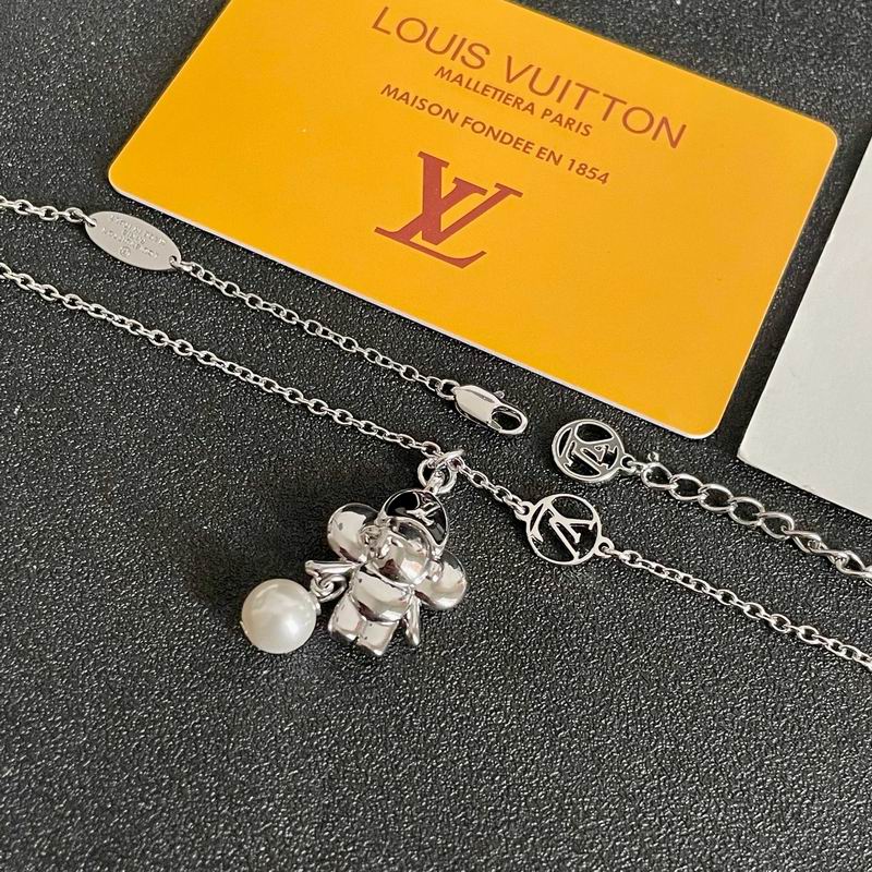 LV Necklace 11yxx81 (2)