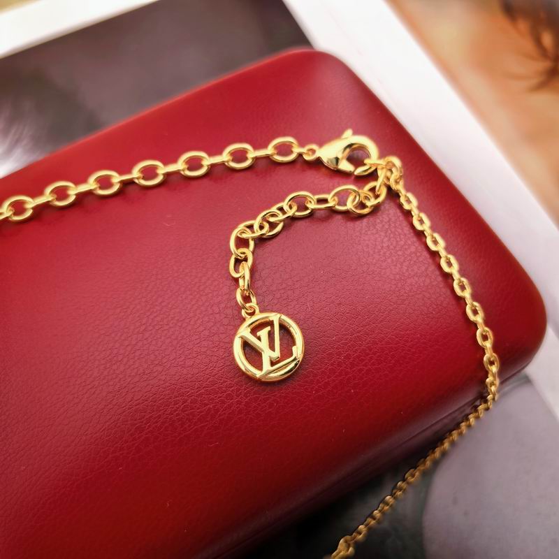LV Necklace 11yxx82 (5)
