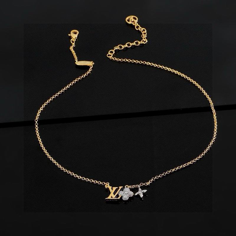 LV Necklace 11yxx83 (2)