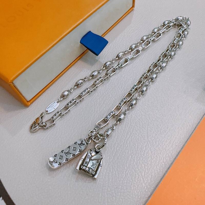 LV Necklace 11yxx84 (4)