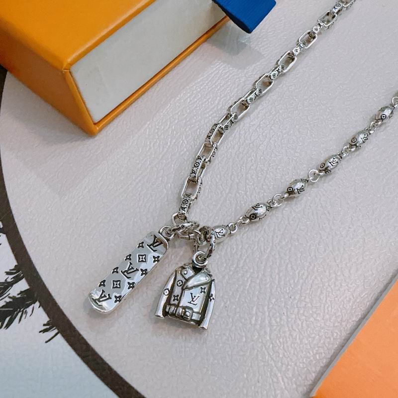 LV Necklace 11yxx84 (6)