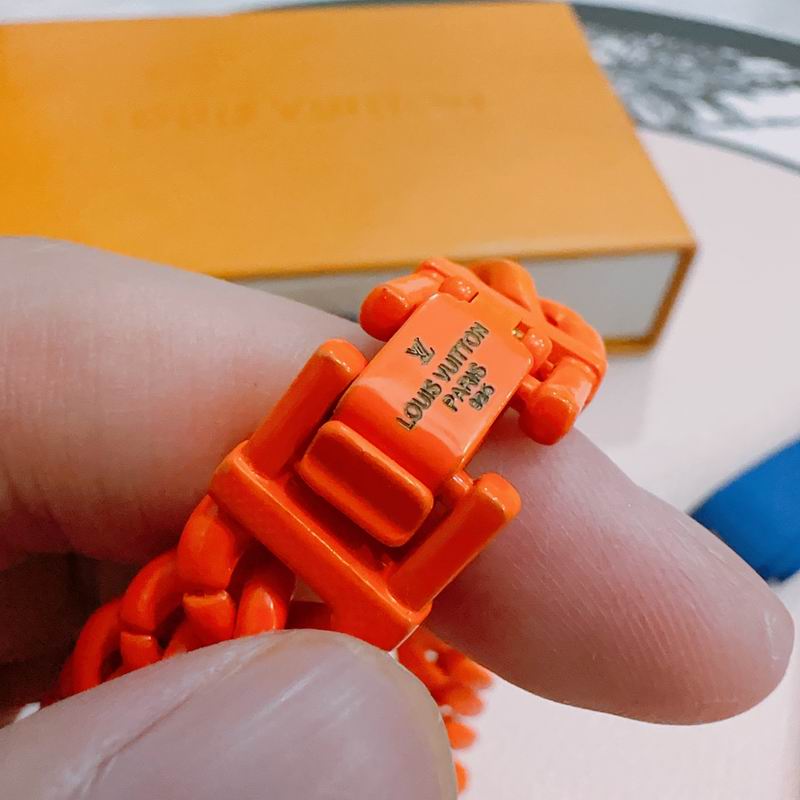 LV Necklace 11yxx87 (6)