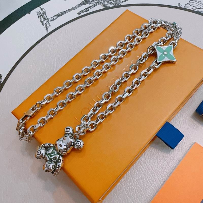LV Necklace 11yxx89 (3)