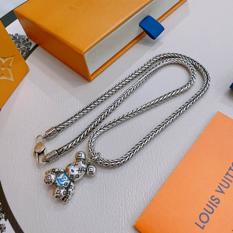 LV Necklace 11yxx90 (4)