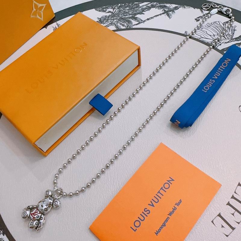 LV Necklace 11yxx91 (2)