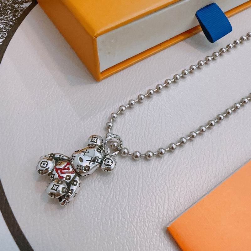 LV Necklace 11yxx91 (3)