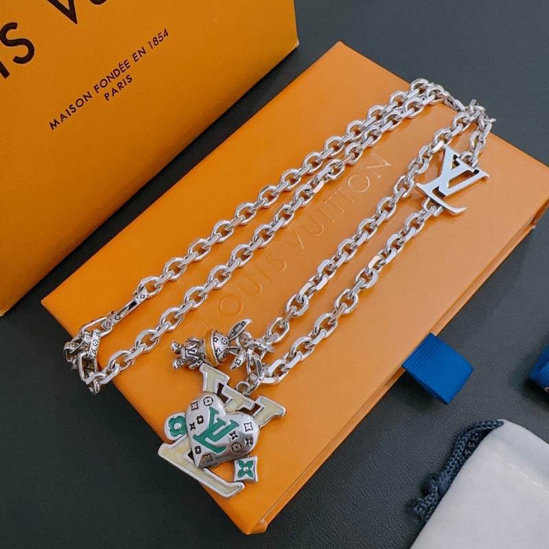 LV Necklace 11yxx94 (3)
