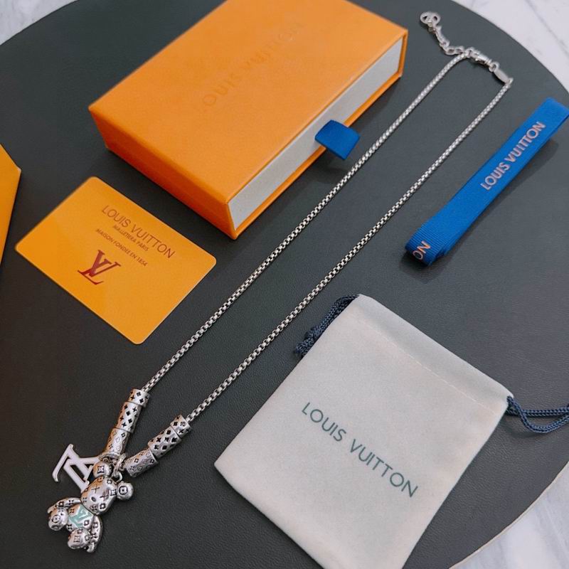LV Necklace 11yxx95 (1)