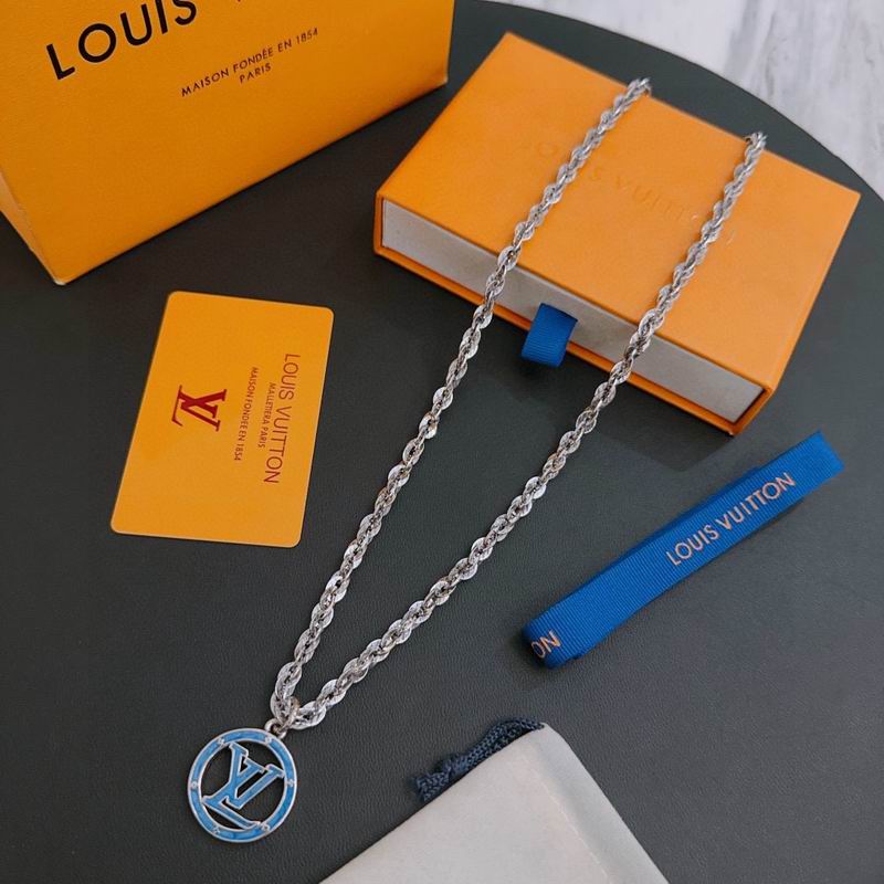 LV Necklace 11yxx96 (3)