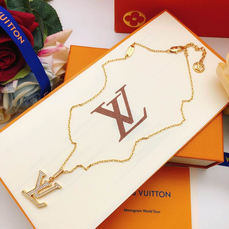 LV Necklace 11yxx97 (6)