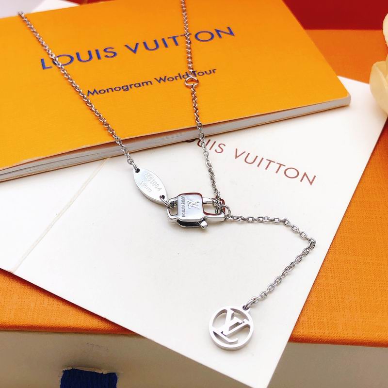 LV Necklace 11yxx98 (18)