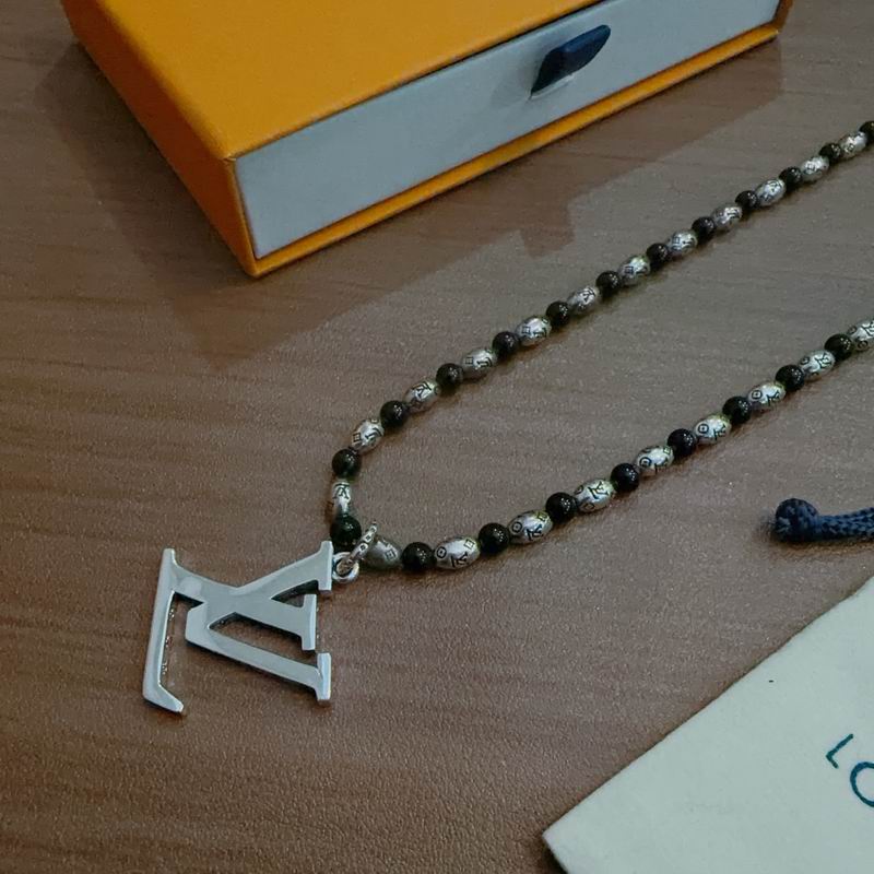 LV Necklace 12yxx151 (4)